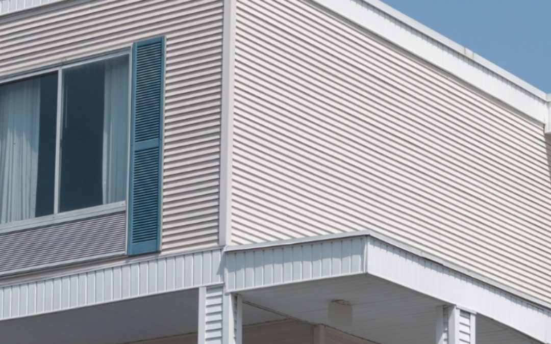 Differences Between Wood Siding vs. Fiber Cement